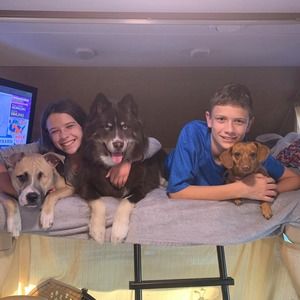 Meet your Posher, Christa